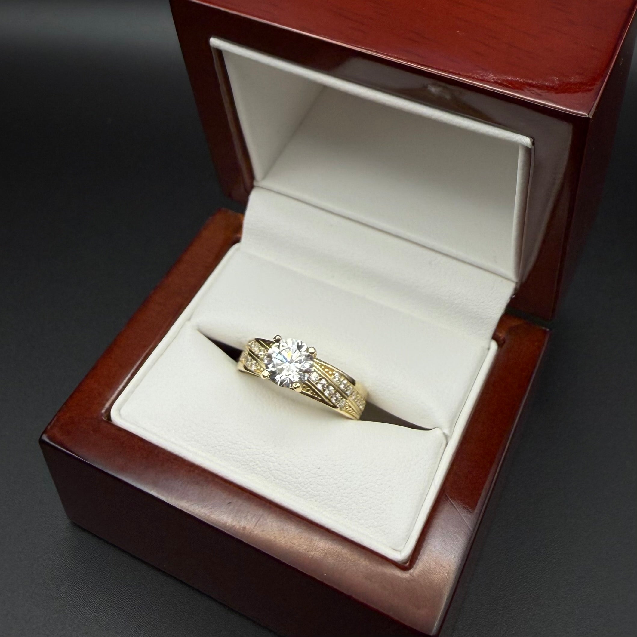 Anillo de compromiso