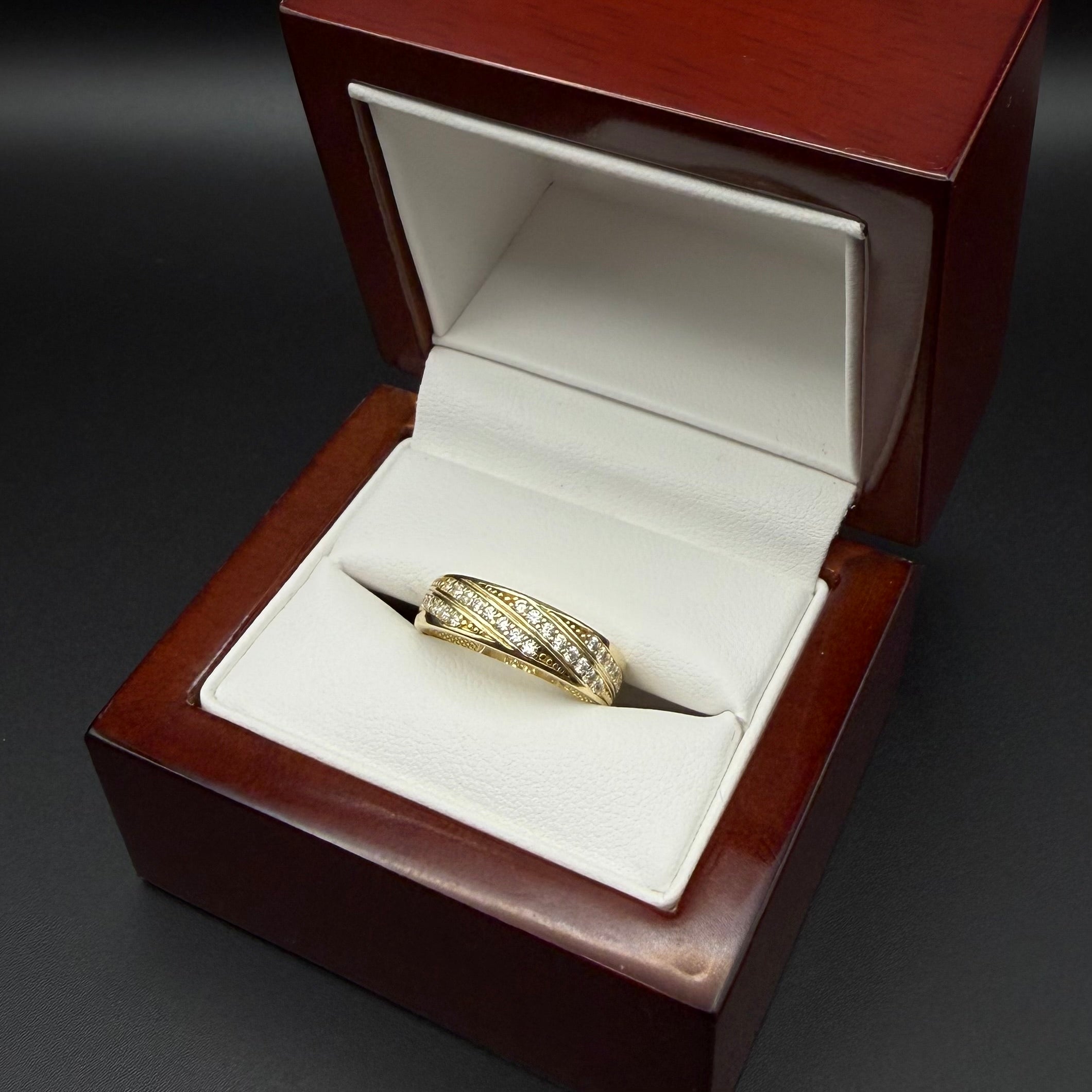 Anillo de compromiso