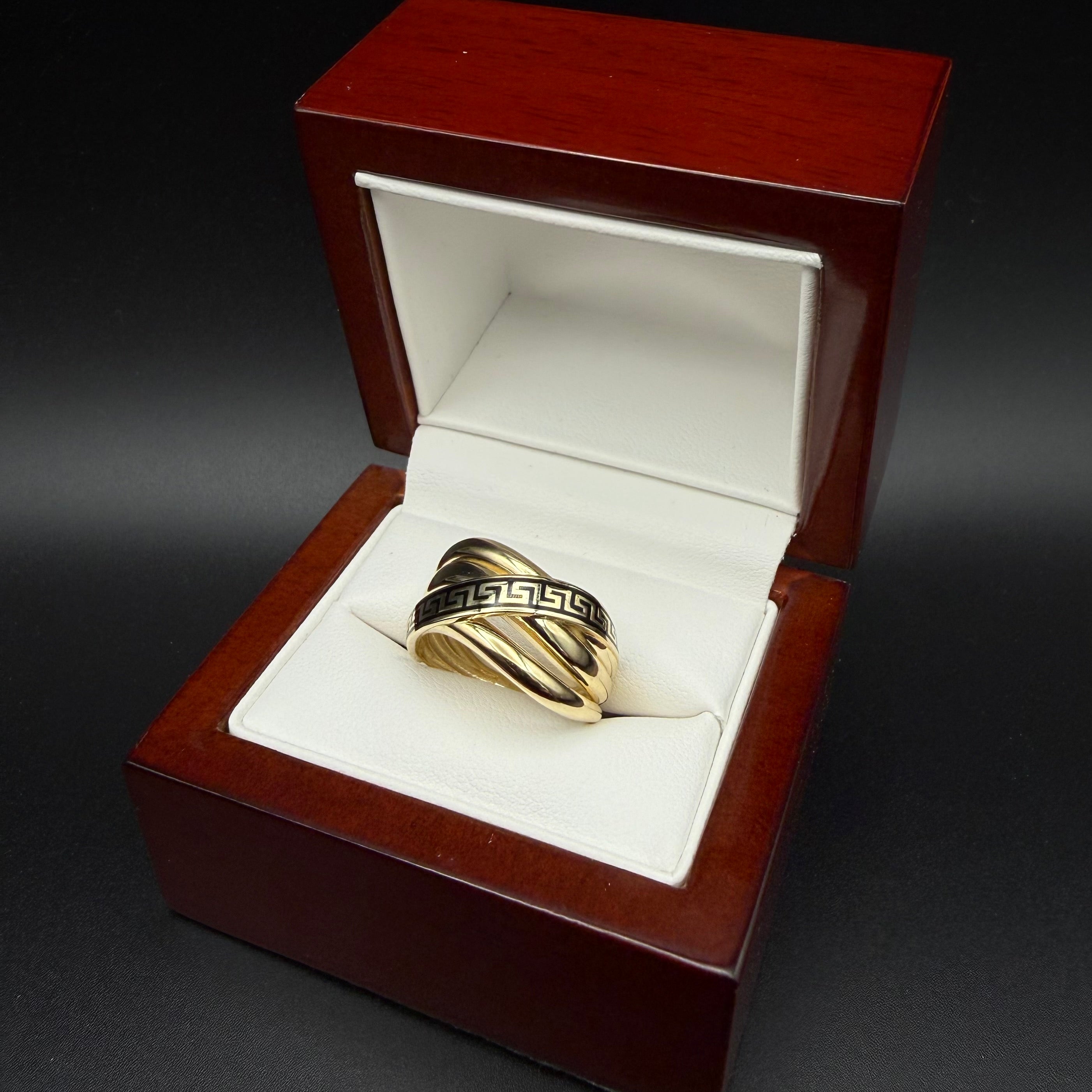 Anillo Envueltos de Llave Griega