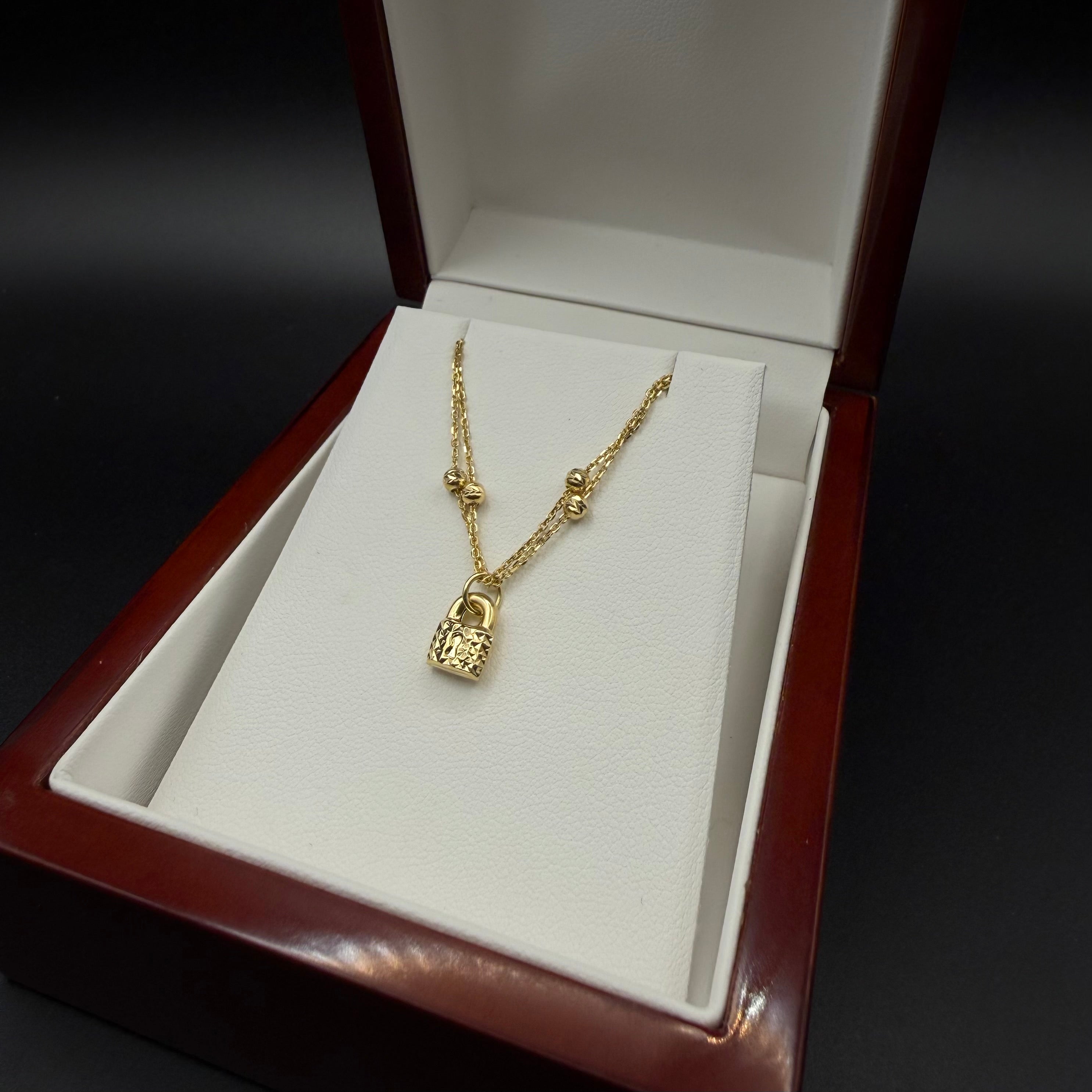 Pulsera con Encanto de Doble Cierre